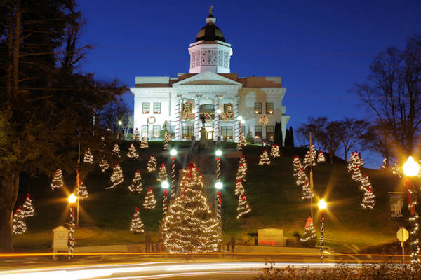 Sylva NC Jackson County Courthouse Christmas