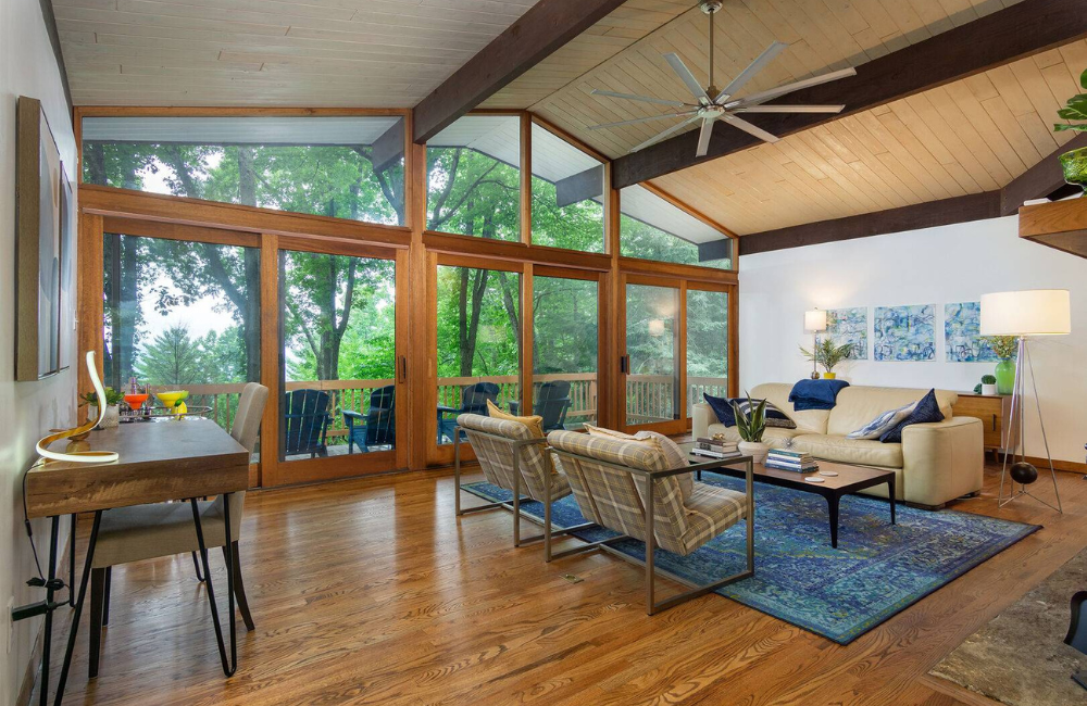 Pet-friendly-6-home-interior-Greybeard-Vacation-Rentals