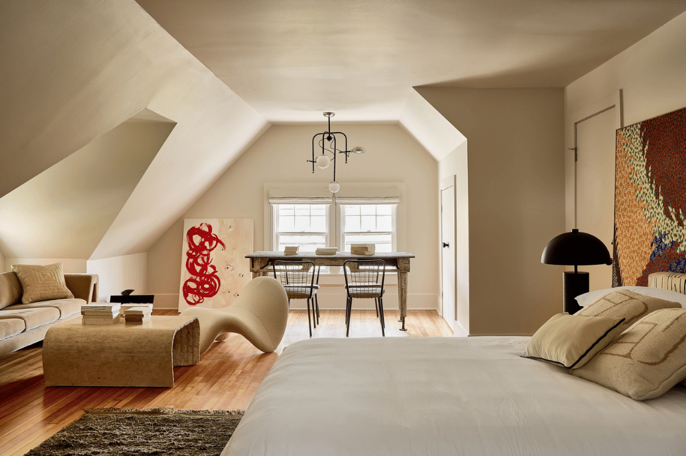 Blind TIger hotel room by Matt Kisiday