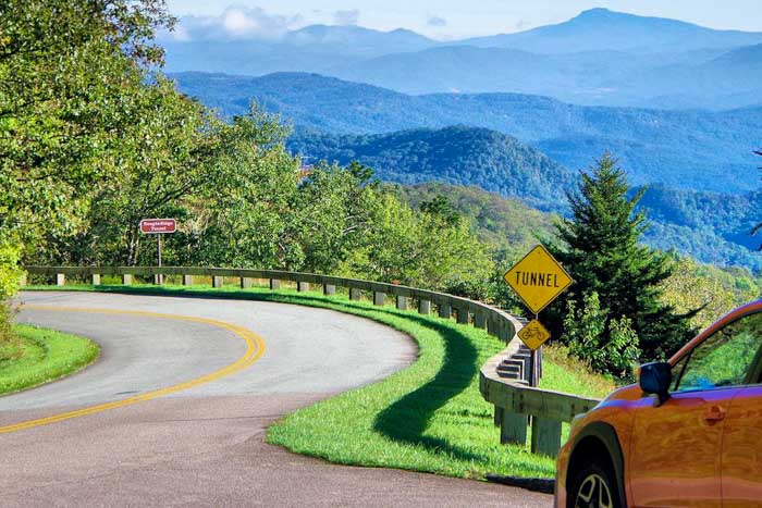 Top 18 Scenic Drives near Asheville | Blue Ridge Mountains