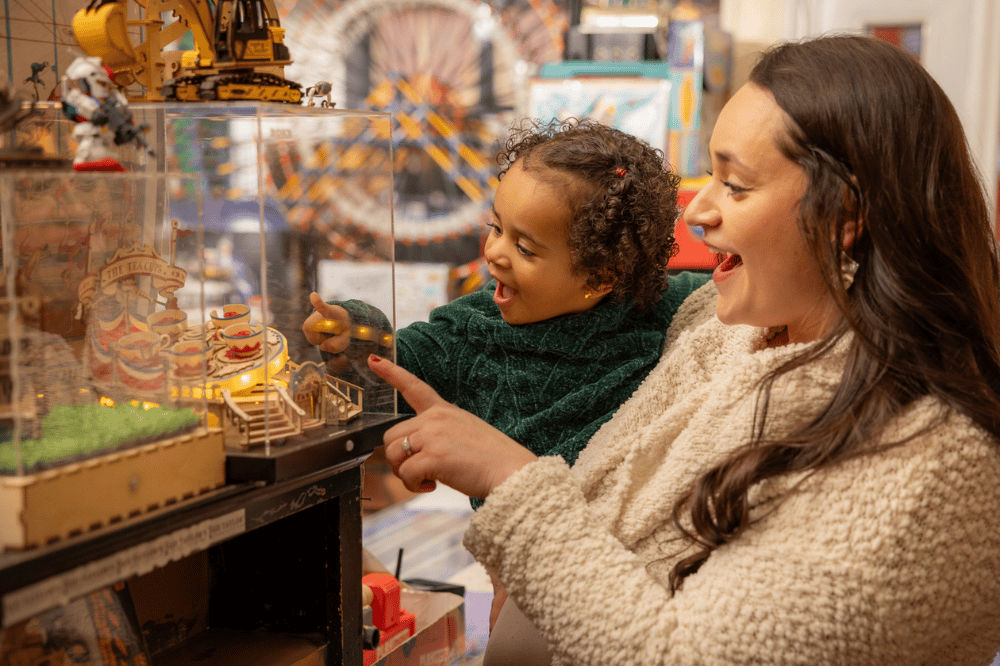 Brevard Holiday Markets and Local Shopping
