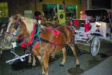 Candlelight Stroll Weaverville