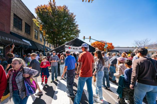 Apple Harvest Festival Waynesville, North Carolina Apple Harvest Festival Waynesville, North Carolina