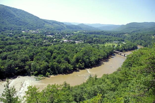 Bluff Mountain Festival