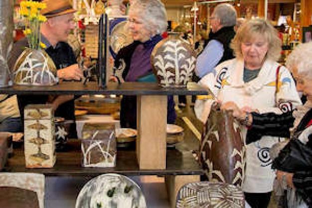 Spruce Pine Potters Market