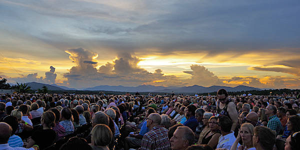 Biltmore House Concert Sunset