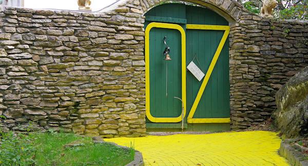 Tickets to 'Wizard of Oz' theme park in North Carolina now on sale