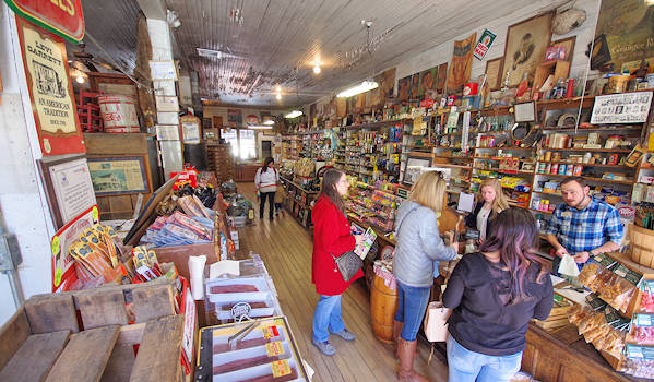 Mast General Store, Valle Crusis