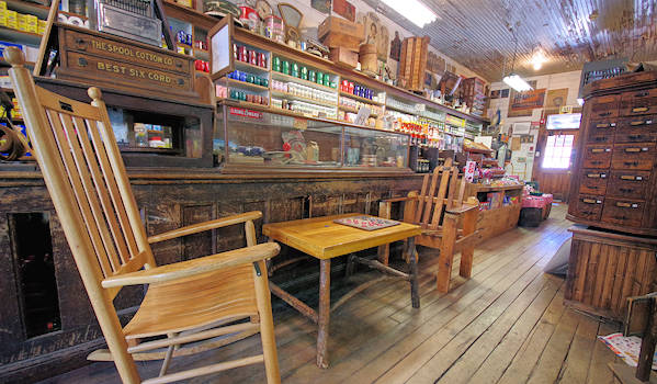 Mast General Store Checkers, Valle Crusis