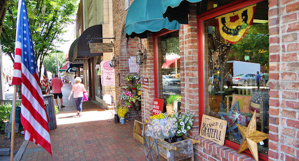 Waynesville Downtown Shopping